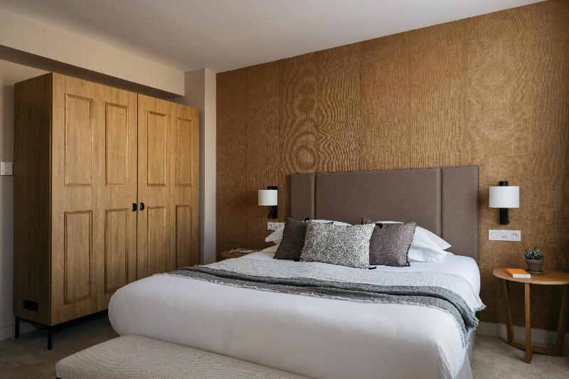 هتل Hôtel Cézanne Boutique Hôtel