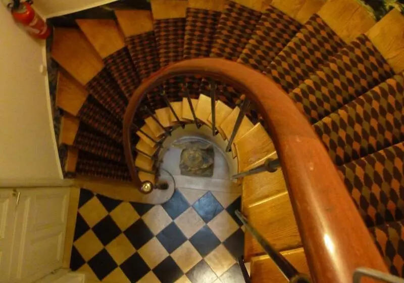 هتل Du Vieux Marais