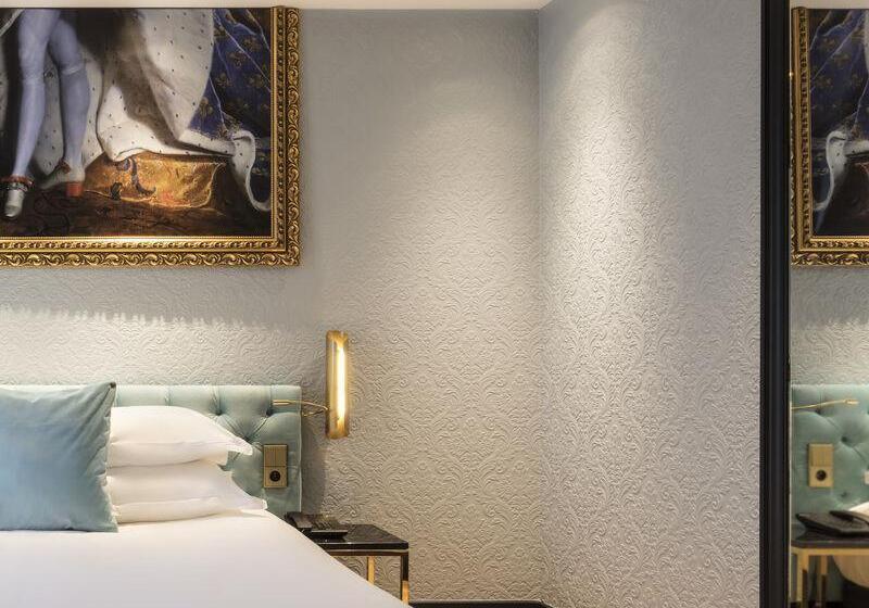 Szálloda Eiffel Petit Louvre