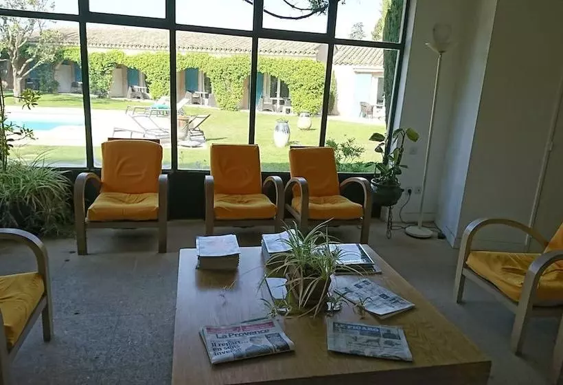 호텔 Le Pré Des Baux