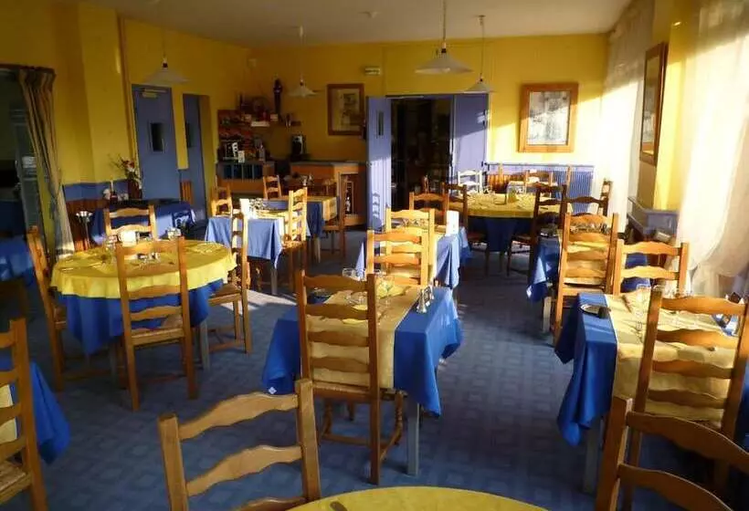 Отель Le Relais De La Route Bleue