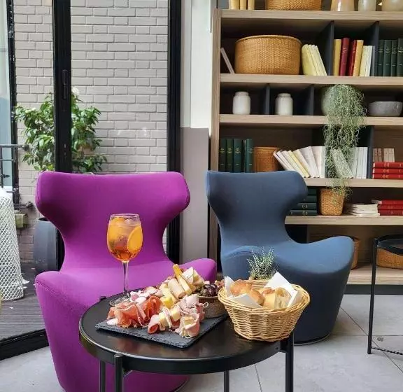 هتل Mercure Paris Alesia