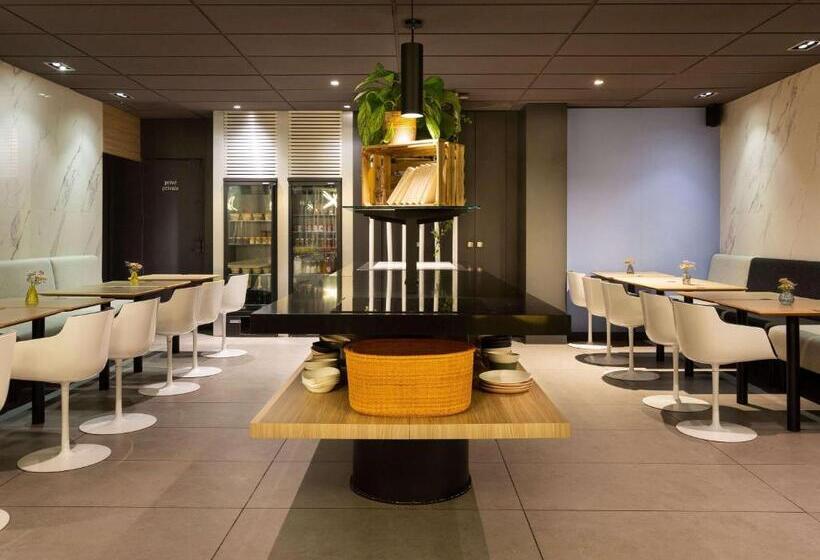 هتل Mercure Paris Alesia