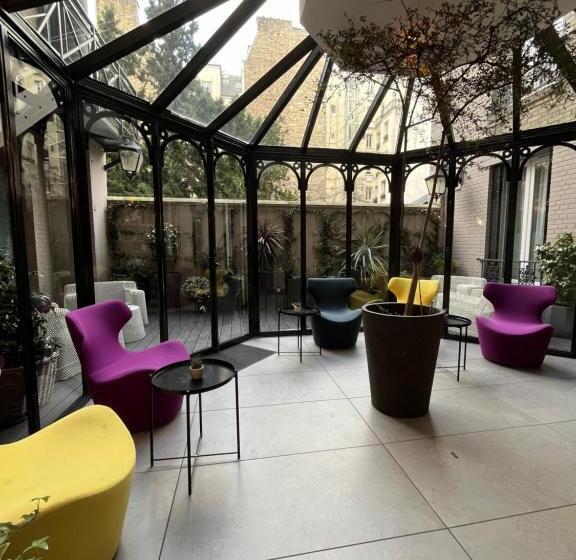 هتل Mercure Paris Alesia