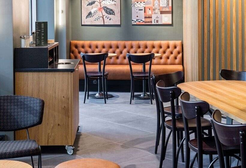 هتل Nest Paris La Défense   Mgallery