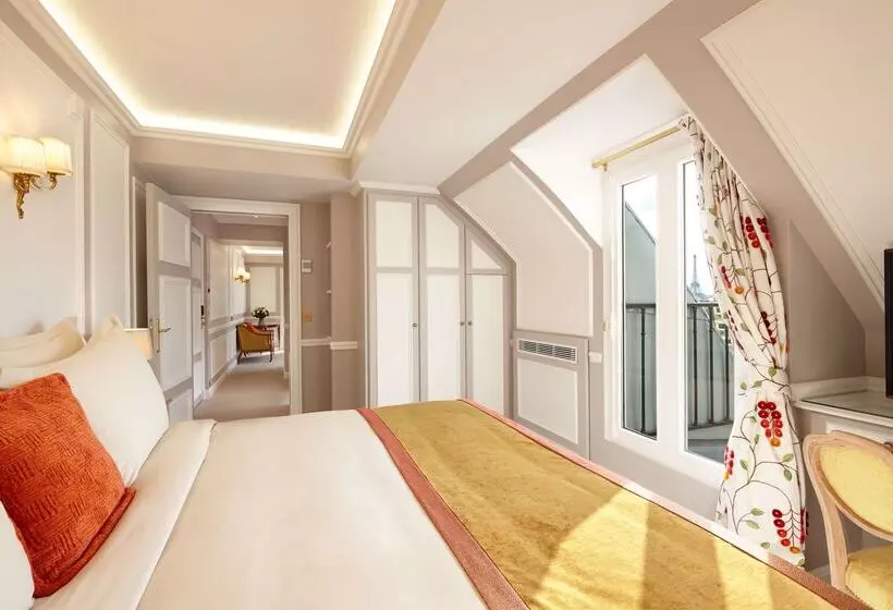 Hôtel Regina Louvre