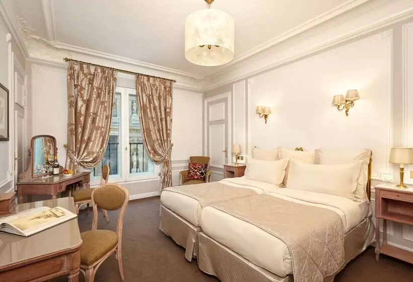 Hôtel Regina Louvre