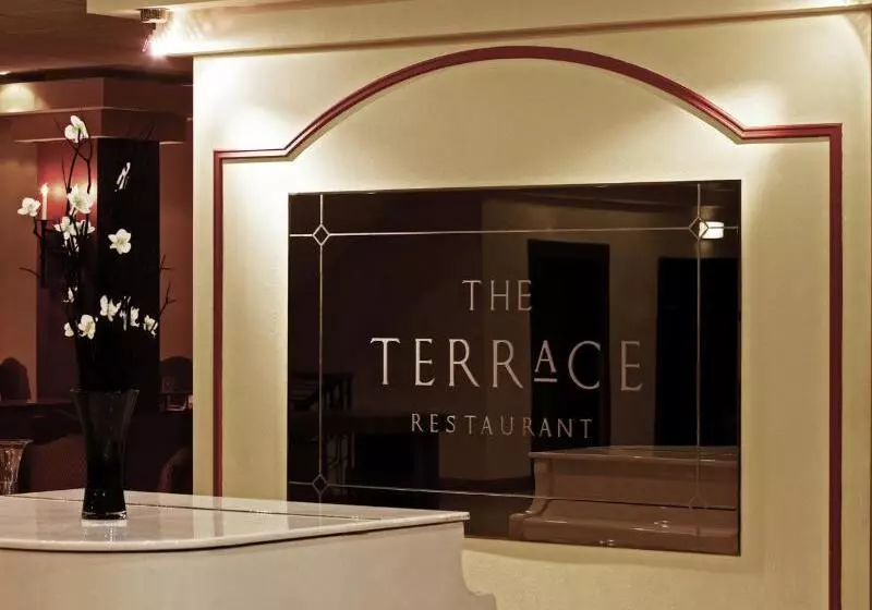 Copthorne Hotel Effingham Gatwick