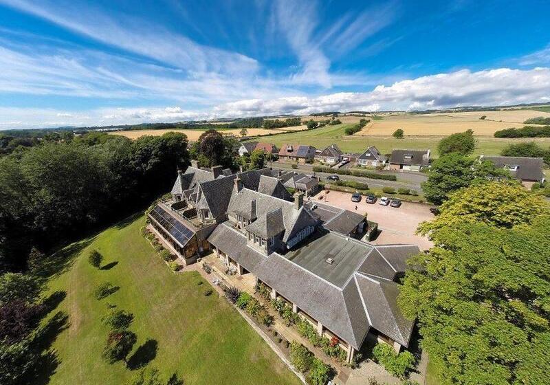 فندق The Old Manor