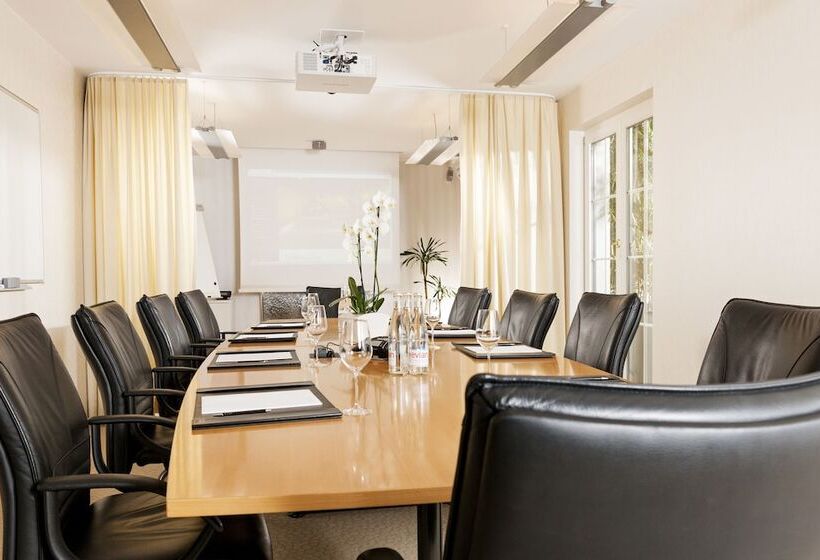 Park Hotel Sonnenhof   Relais & Châteaux