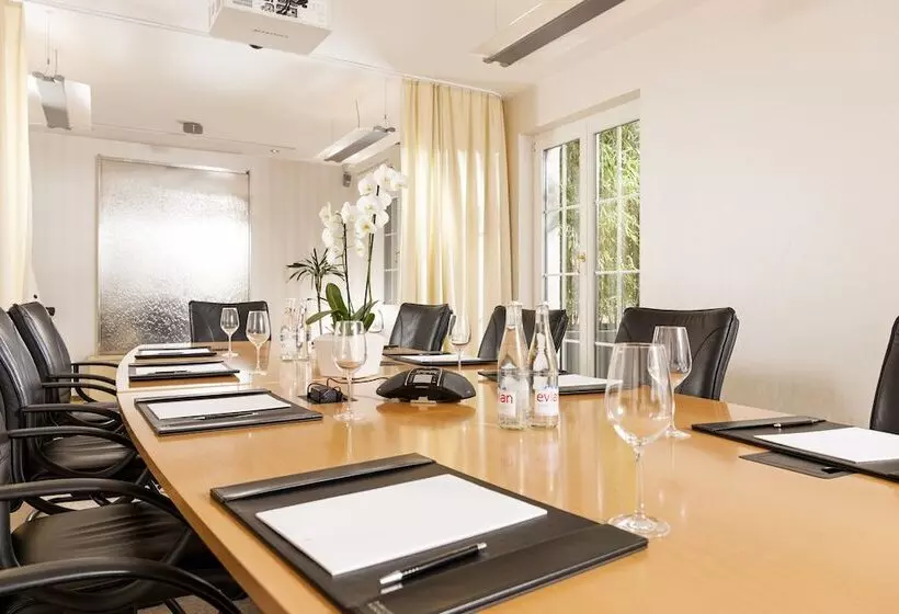 Park Hotel Sonnenhof   Relais & Châteaux