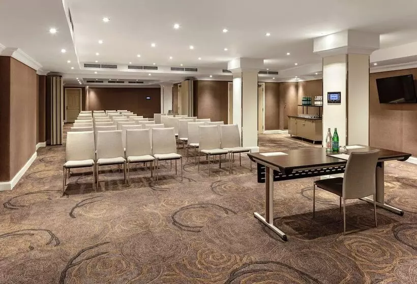 Radisson Blu Hotel, London Tottenham Court Road   Formerly Kenilworth