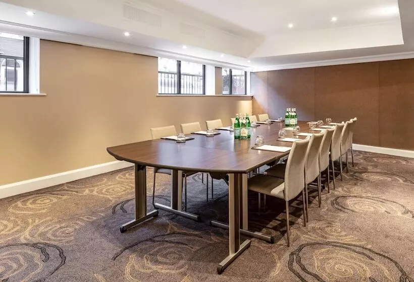 Radisson Blu Hotel, London Tottenham Court Road   Formerly Kenilworth