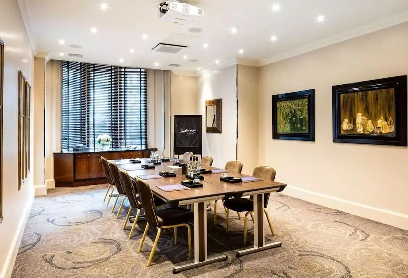 Radisson Blu Hotel, London Tottenham Court Road   Formerly Kenilworth