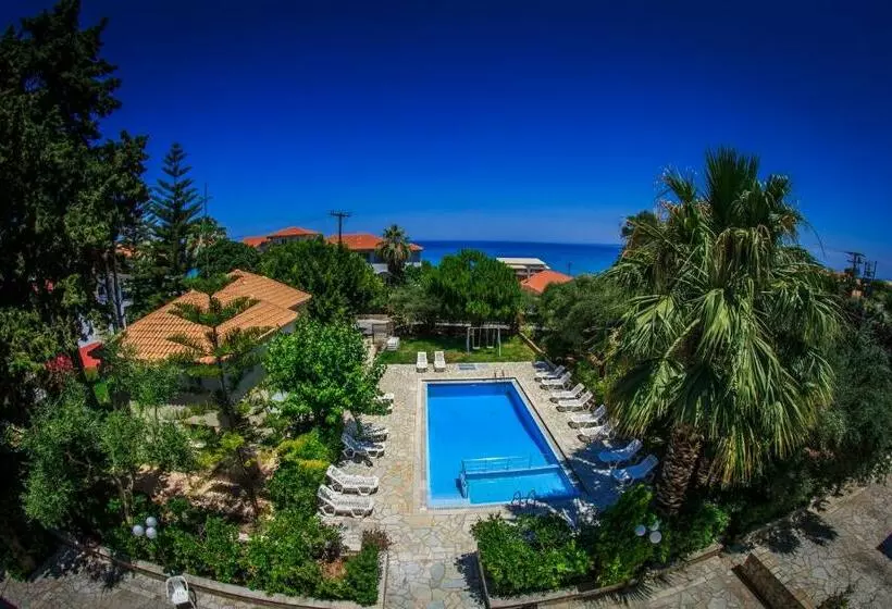 Hotel Chryssi Akti