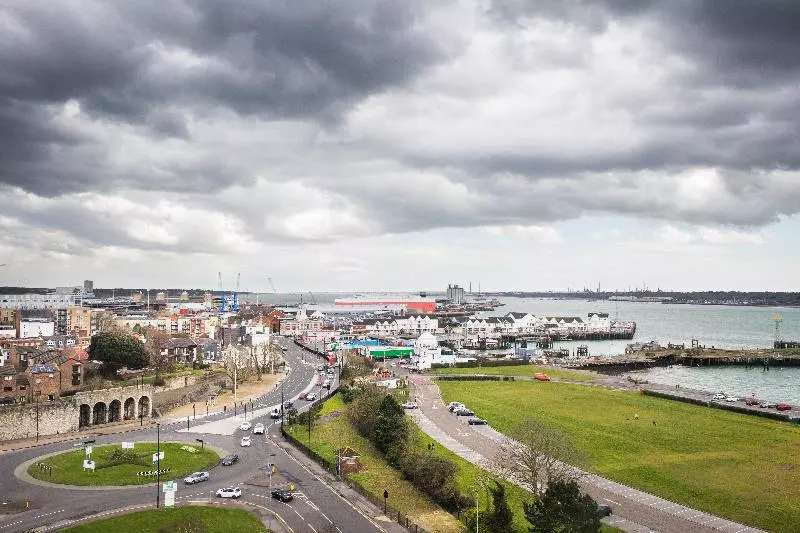 ホテル Holiday Inn Southampton, An Ihg