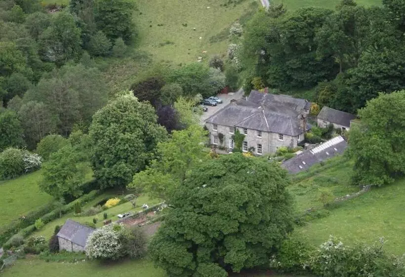 בית מלון כפרי Pen Y Dyffryn Country