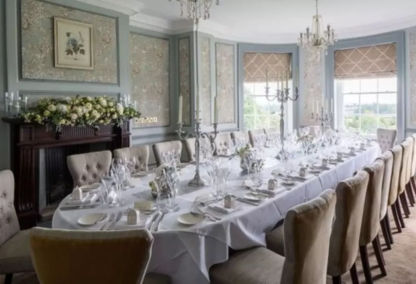 בית מלון כפרי Tewkesbury Park