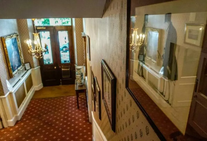 هتل The Abbey Court Notting Hill