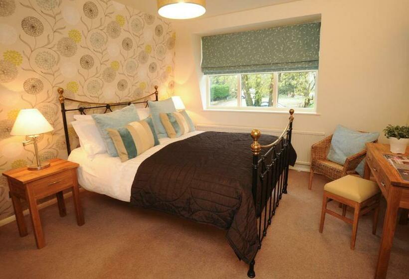 فندق The Marquess Of Exeter