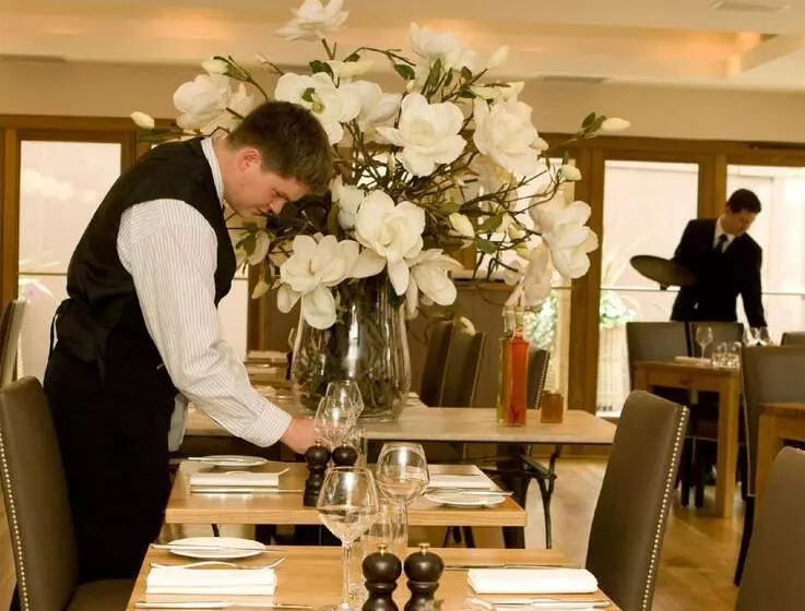 The White Horse Hotel, Romsey, Hampshire