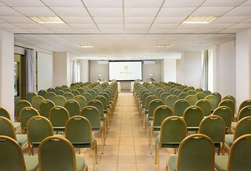 Hotelli Canvas By Mitsis Messonghi