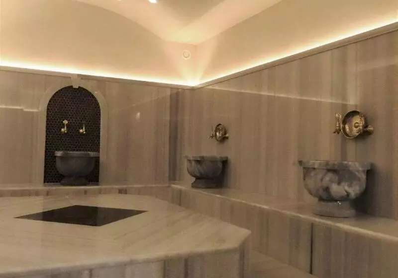 Capsis Hotel Thessaloniki