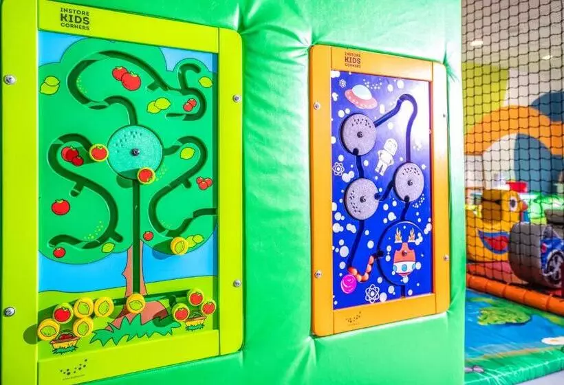 בית מלון כפרי Délibáb