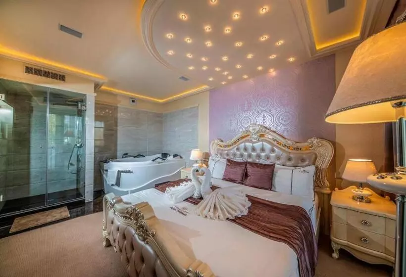 בית מלון כפרי Délibáb