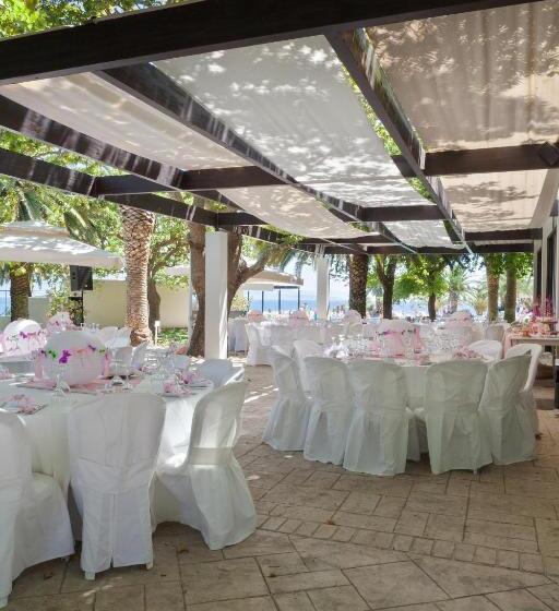 Long Beach Hotel & Resort