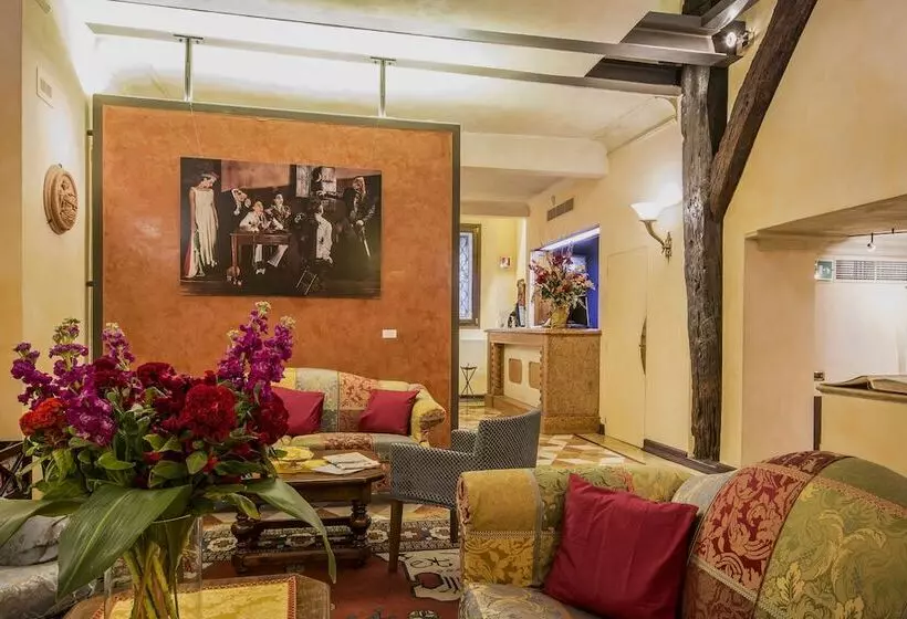 Art Hotel Commercianti