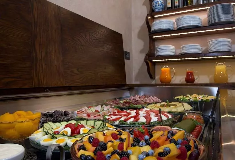 Art Hotel Commercianti