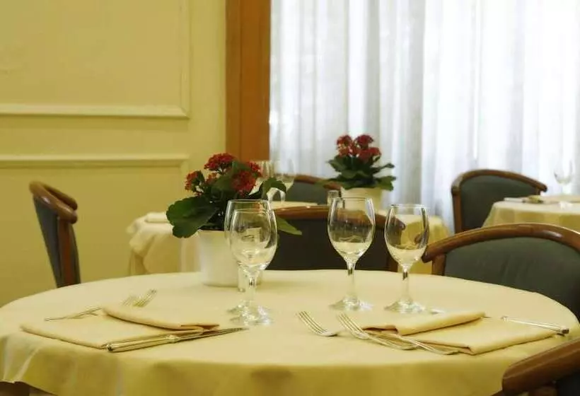 호텔 Europa & Concordia