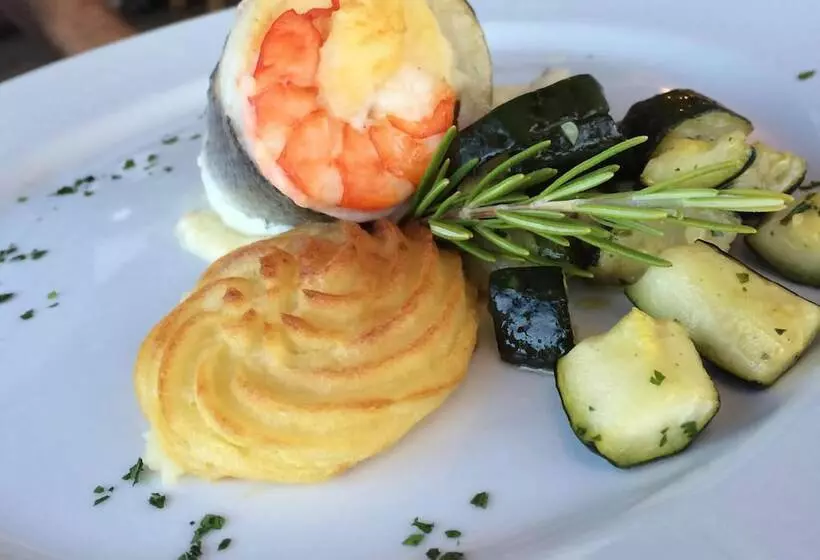 Th Capoliveri   Grand Hotel Elba International