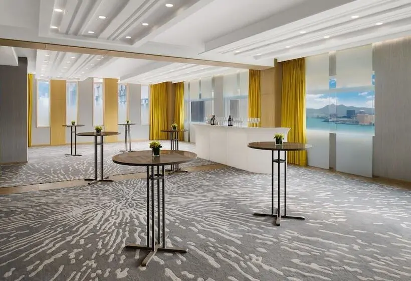 هتل The Park Lane Hong Kong, Autograph Collection