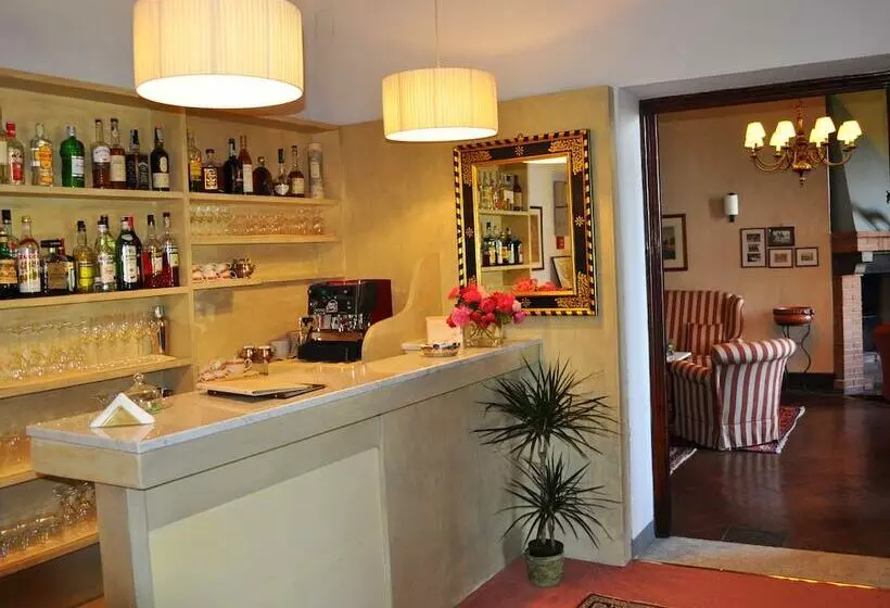 Отель Villa Casalecchi