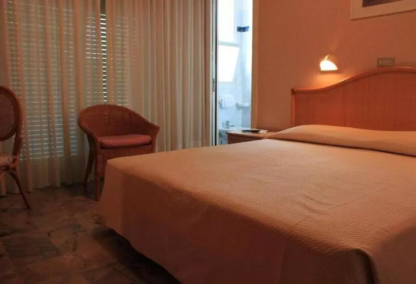 בית מלון כפרי Garden Lido