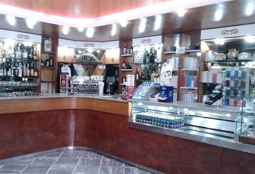 ホテル Grande Albergo Abruzzo