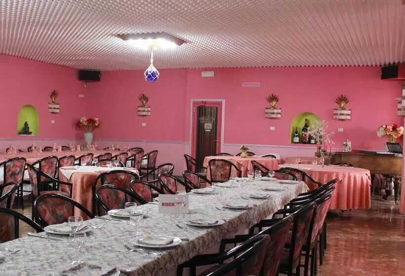 ホテル Grande Albergo Abruzzo