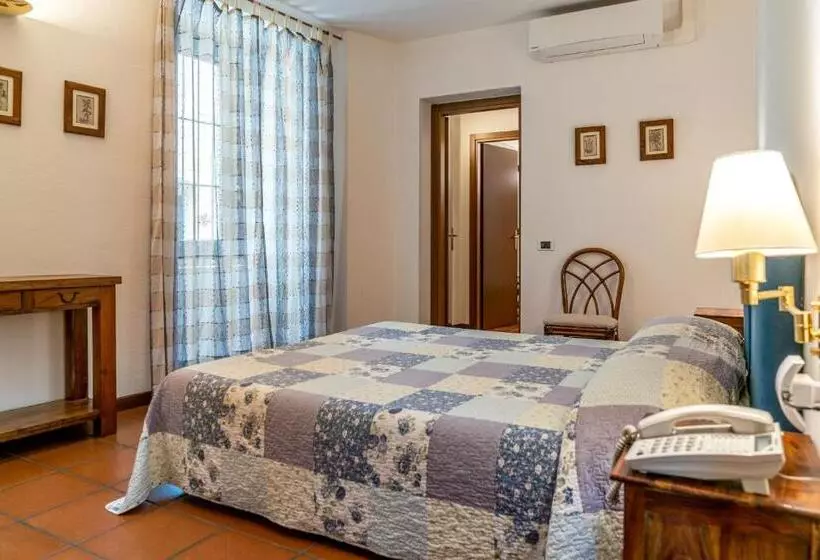 فندق La Corte Di Lurago