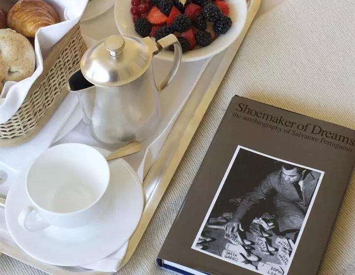 هتل Lungarno  Lungarno Collection