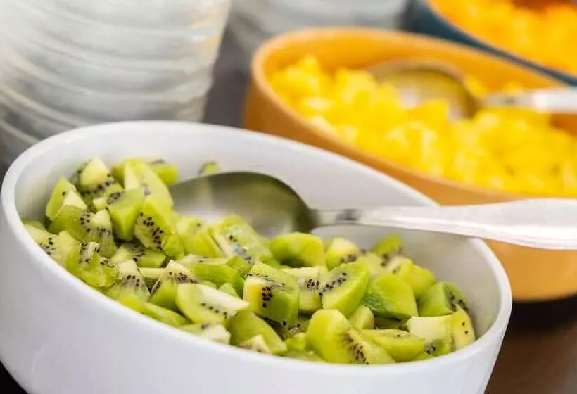 Hotel Meandro Lake View