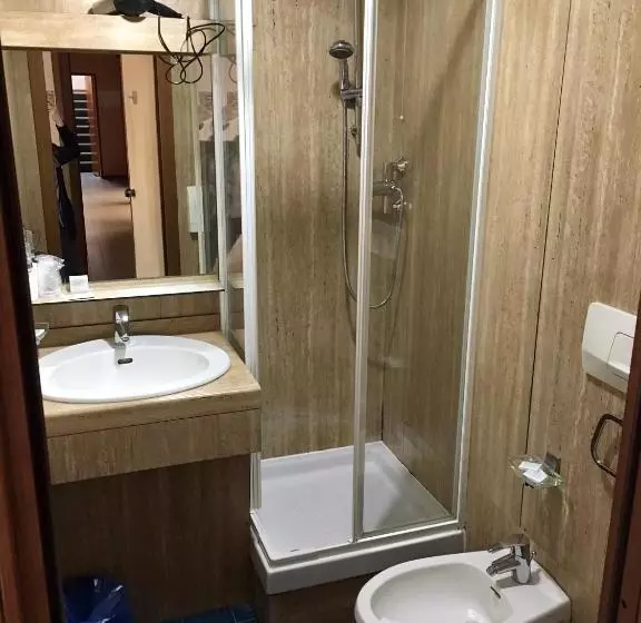 בית מלון כפרי Socrate