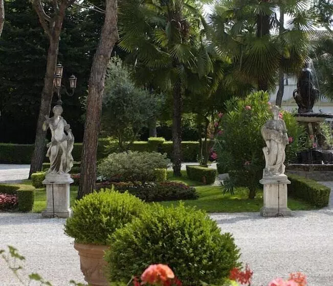 Villa Ducale Hotel & Ristorante
