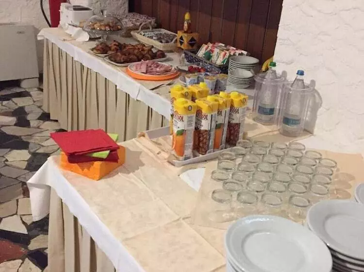 ホテル Albergo Ristorante La Greppia