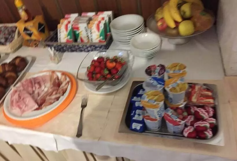 ホテル Albergo Ristorante La Greppia