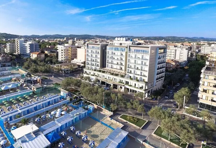 Szálloda Charlie In Pesaro