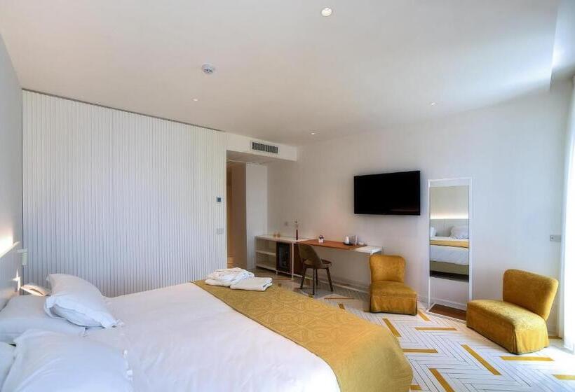 בית מלון כפרי Graal