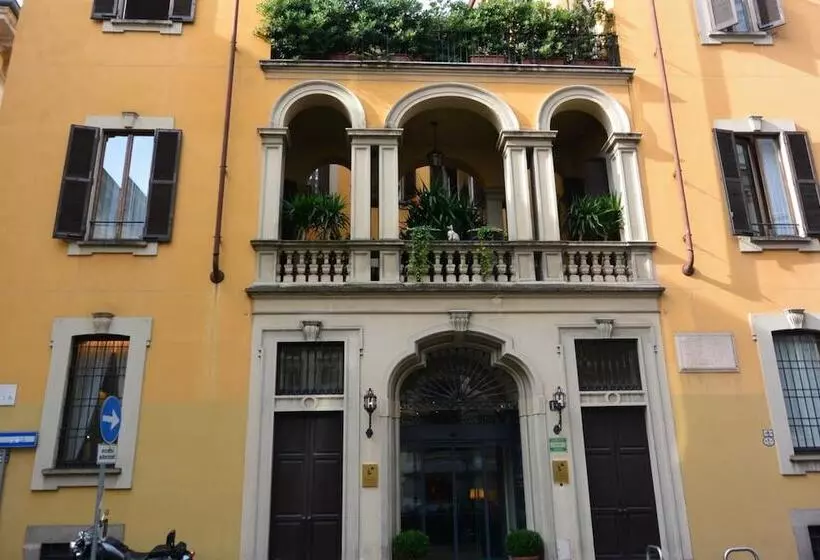 ホテル Gran Duca Di York