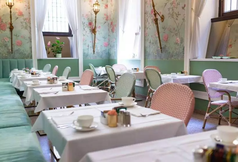 ホテル Gran Duca Di York